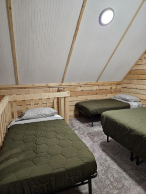 Red Salmon Retreat, Cabin 8 at Lower Kenai Lodge